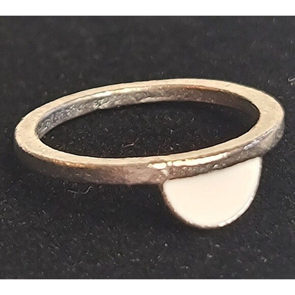 Half Moon Ring in Silver Tone sz 5.75 - Picture 1 of 7